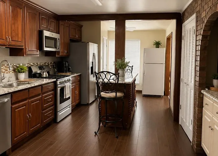 Spacious Getaway 4br 10guest House Near At&t Stadium, Dfw Airport & Stockyards Ferienhaus Fort Worth